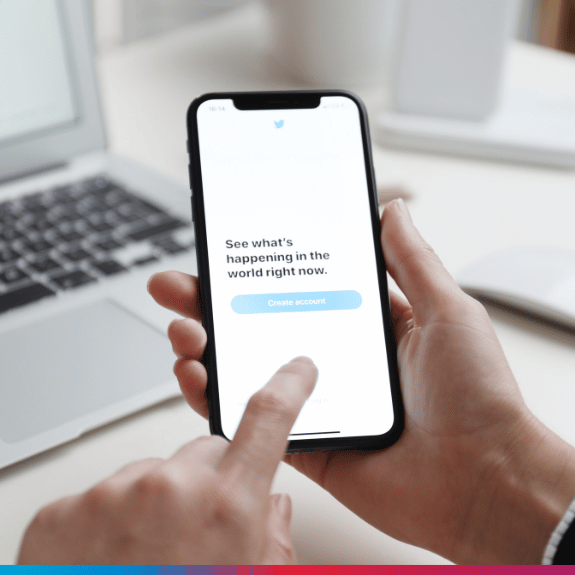 Twitter Marketing Om Web Digital